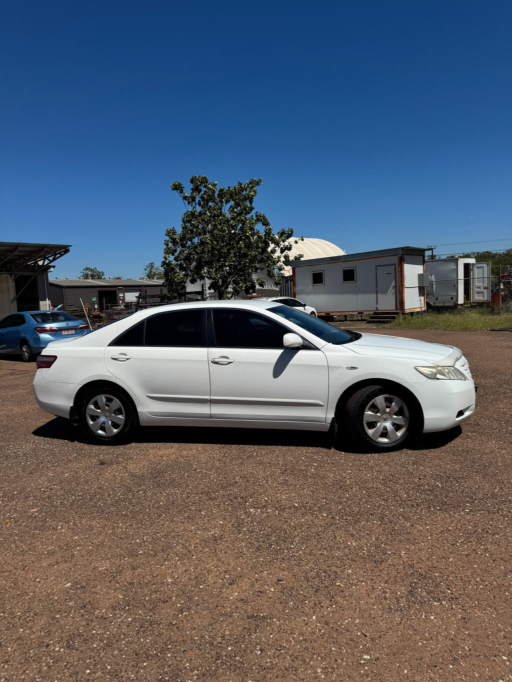 2009 Toyota Camry Sedan (White)