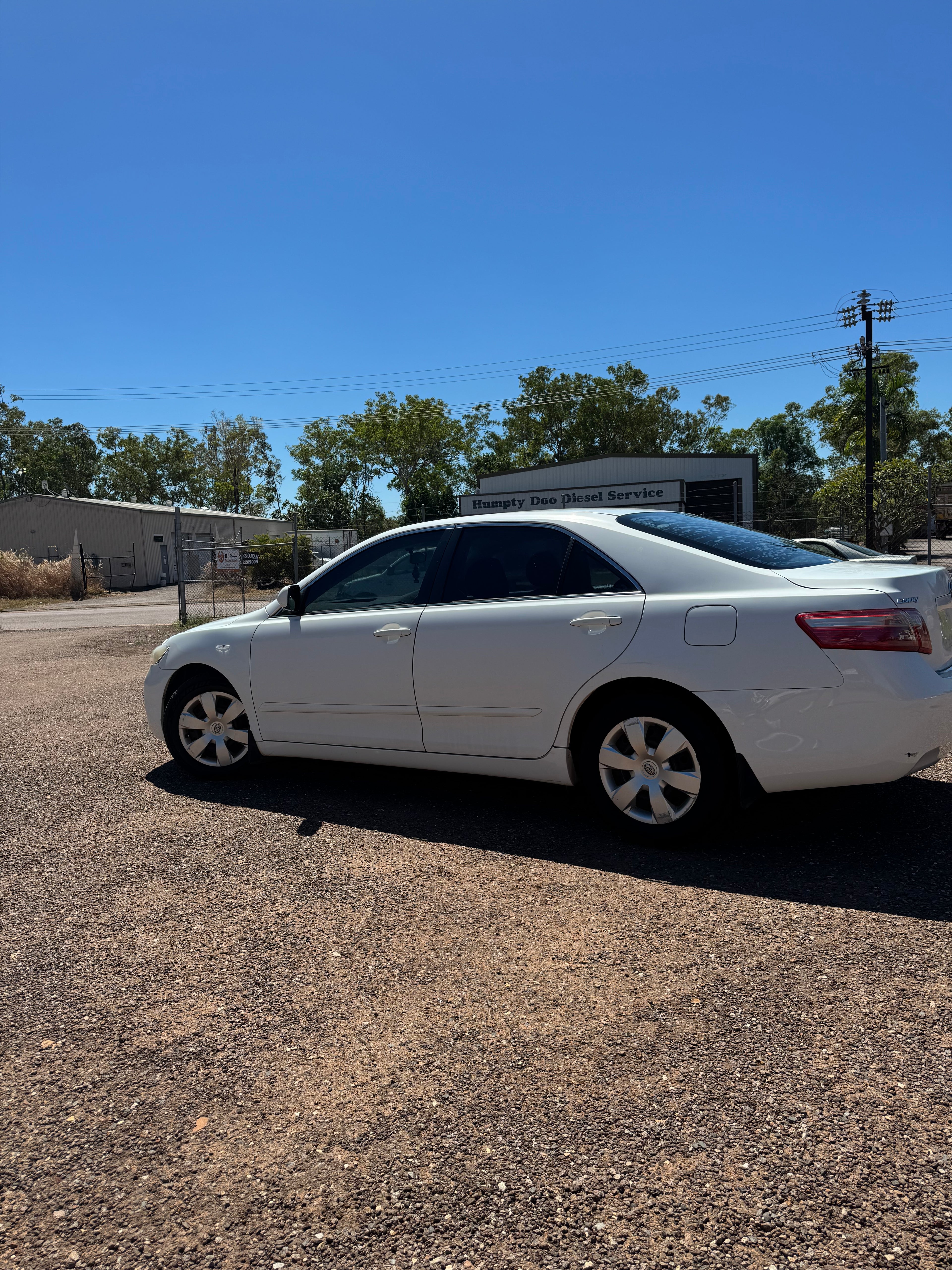 2009 Toyota Camry Sedan (White)